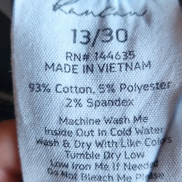 KanCan Distressed Denim Capris Size 13 - Picture 8 of 8